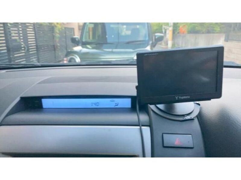 MPV