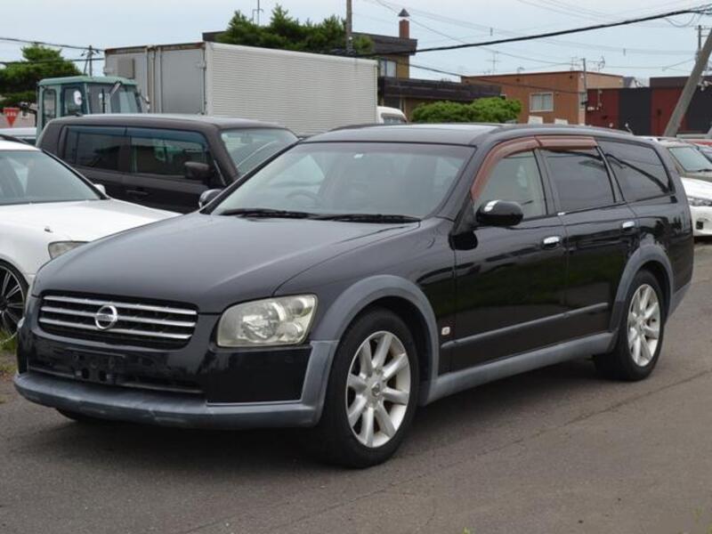 NISSAN STAGEA