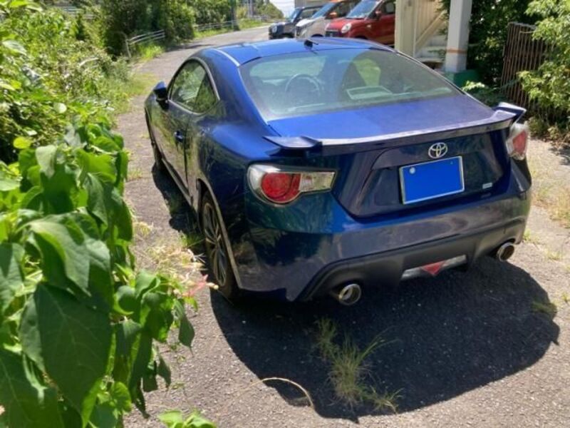 86