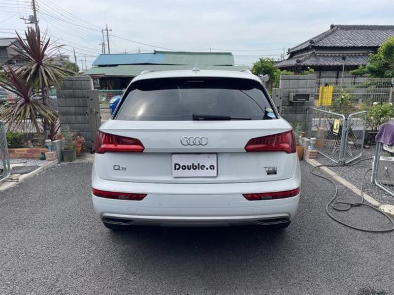 Q5