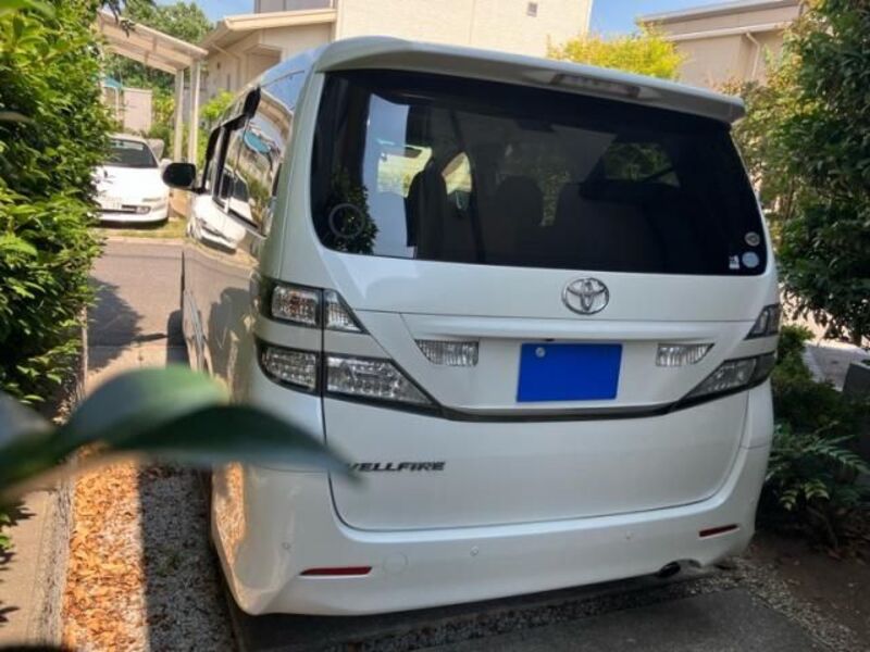 VELLFIRE