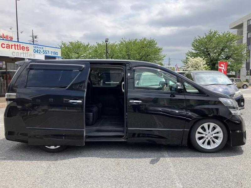 VELLFIRE