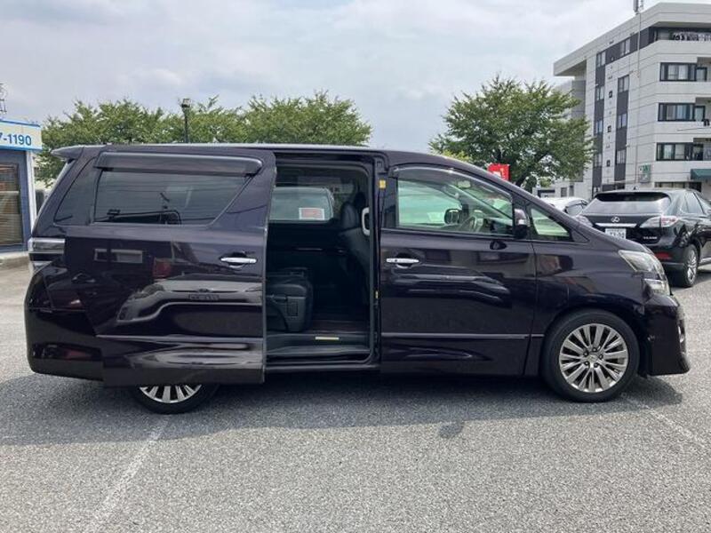 VELLFIRE