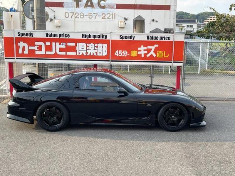 EFINI RX-7