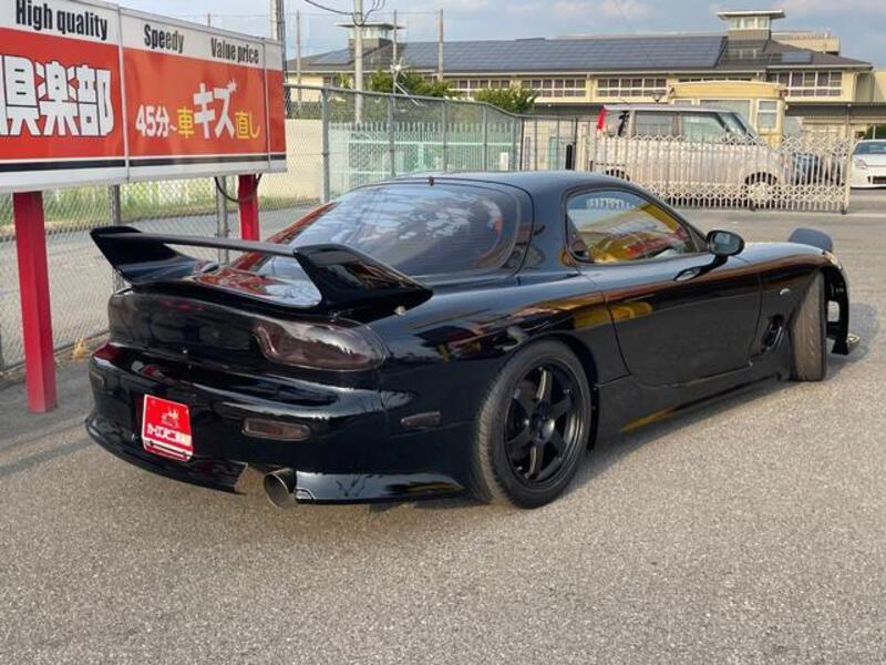 EFINI RX-7