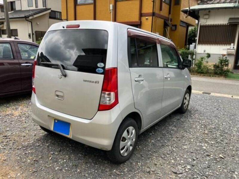 WAGON R