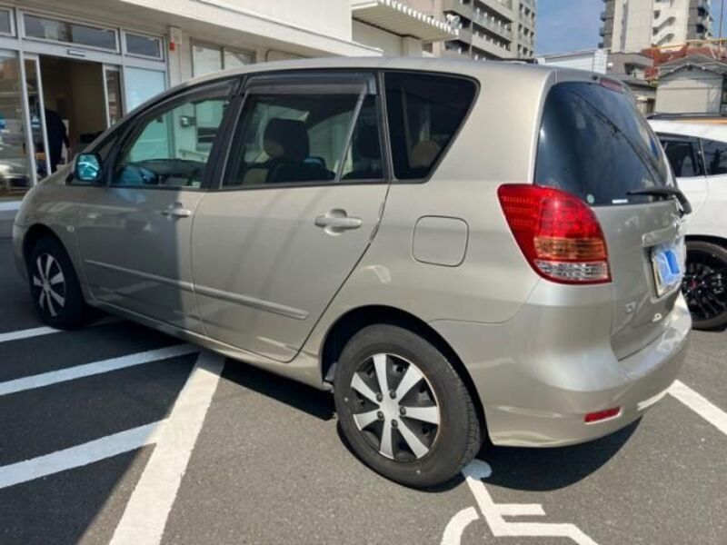 COROLLA SPACIO