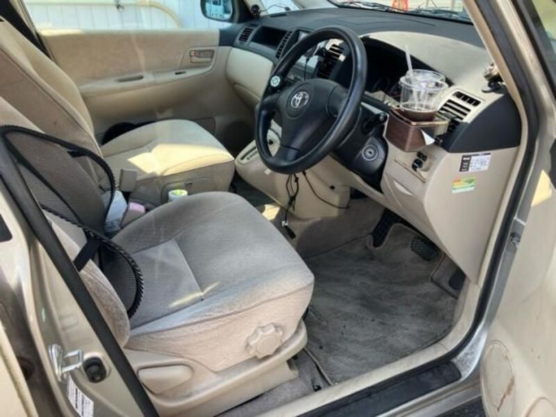 COROLLA SPACIO