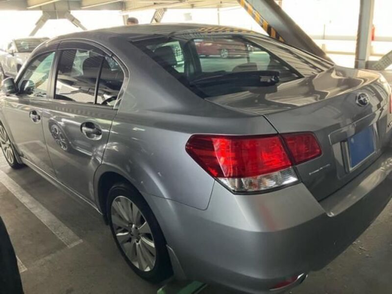 LEGACY B4