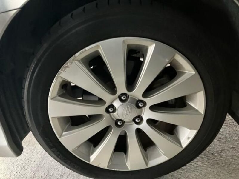 LEGACY B4