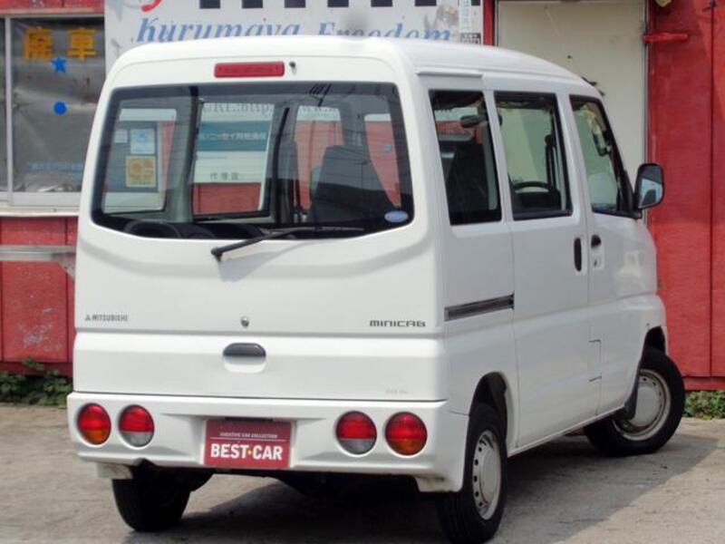 MINICAB VAN