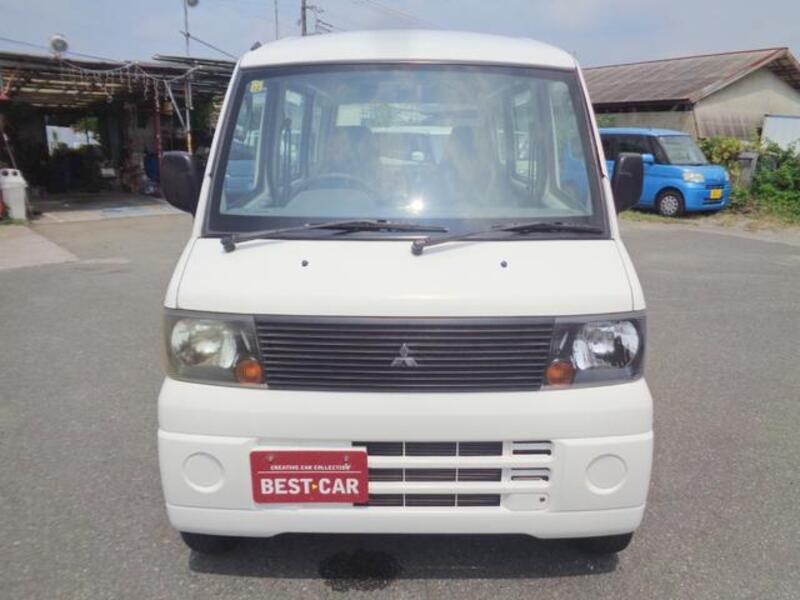MINICAB VAN