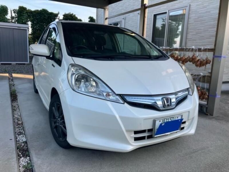 FIT HYBRID