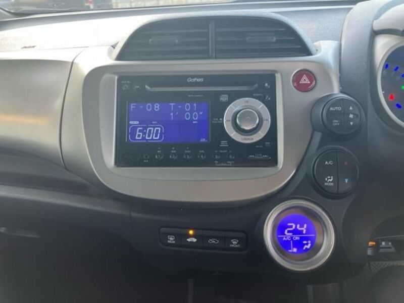 FIT HYBRID