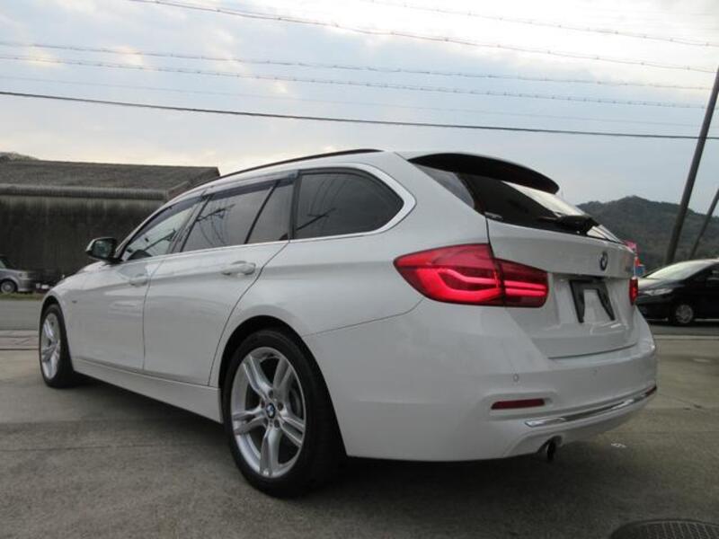 3 SERIES