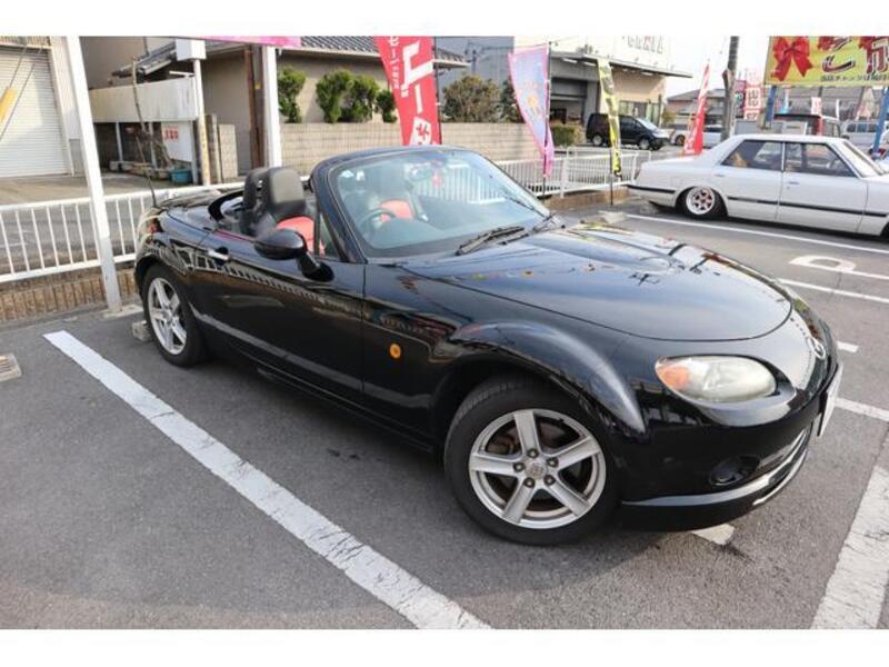 ROADSTER