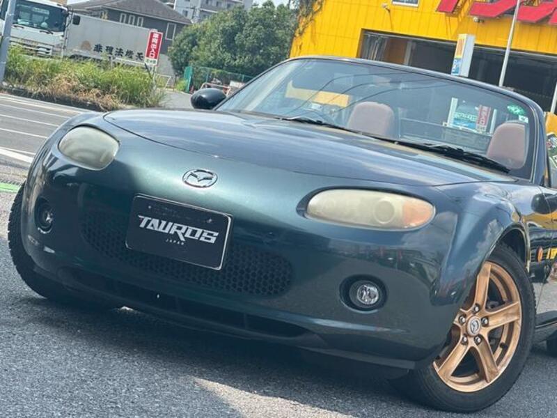 ROADSTER