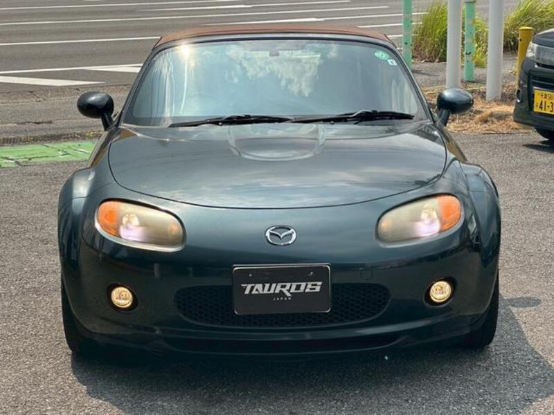 ROADSTER