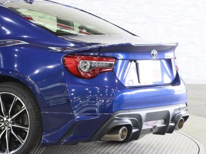 86