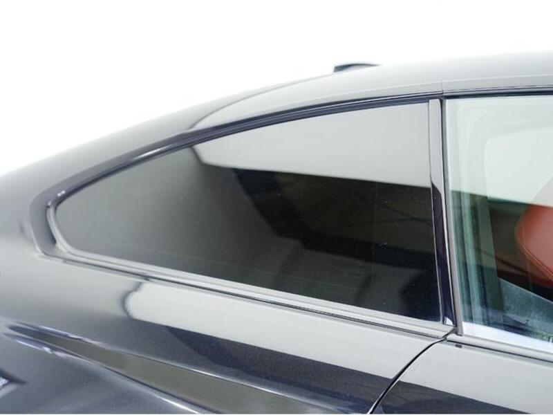4 SERIES