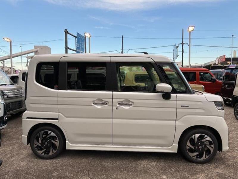 SPACIA CUSTOM