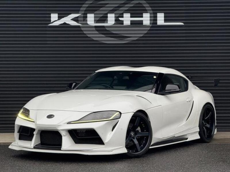 TOYOTA SUPRA