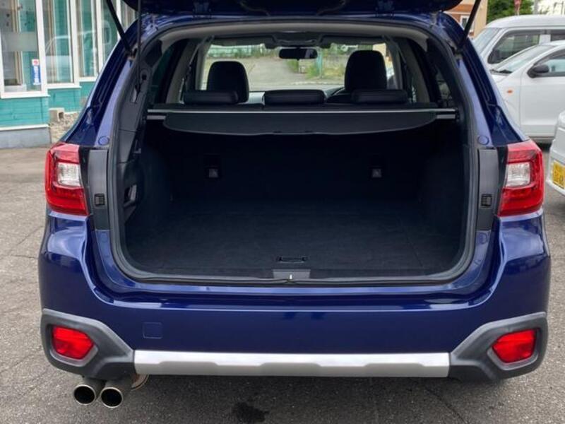 LEGACY OUTBACK