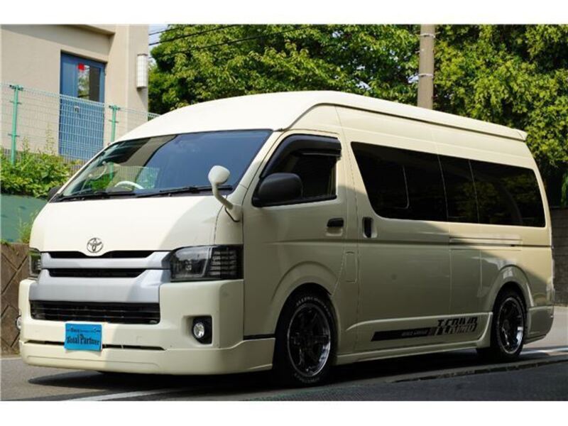 HIACE VAN