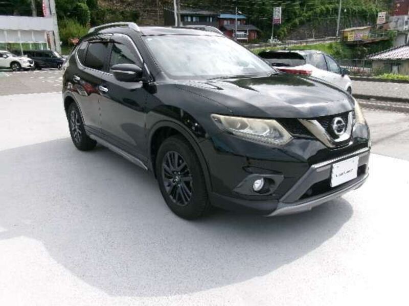 X-TRAIL