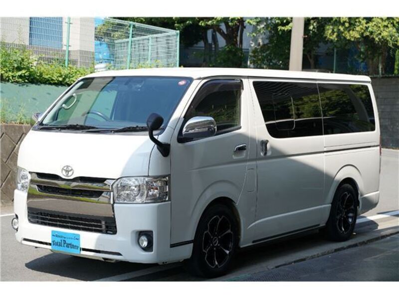 HIACE VAN