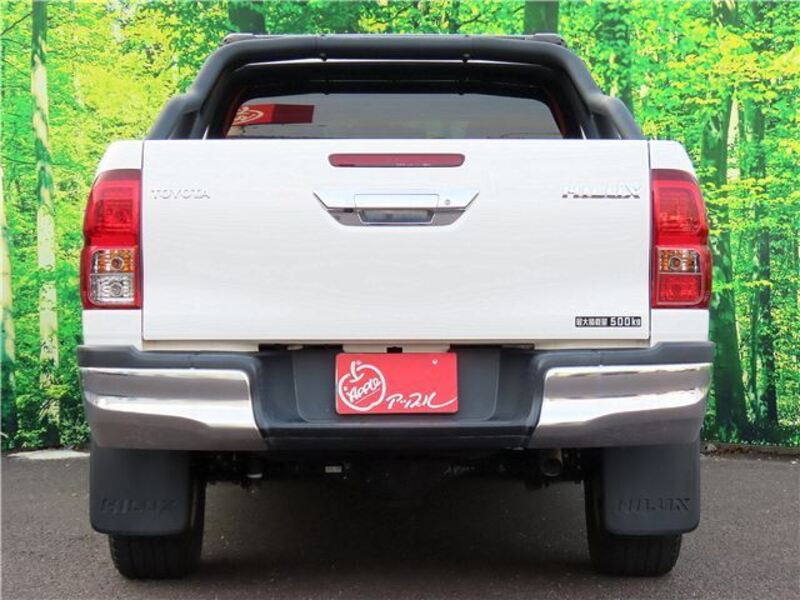 HILUX