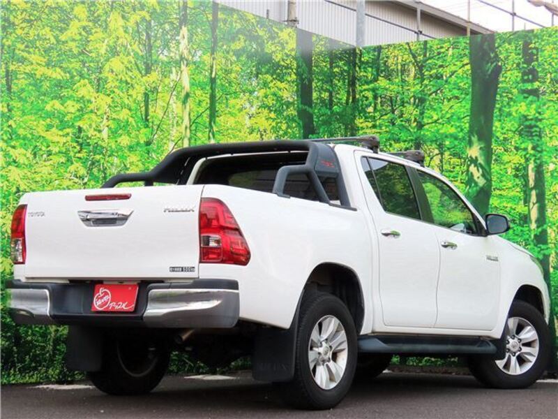 HILUX