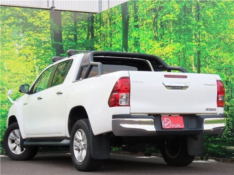 HILUX