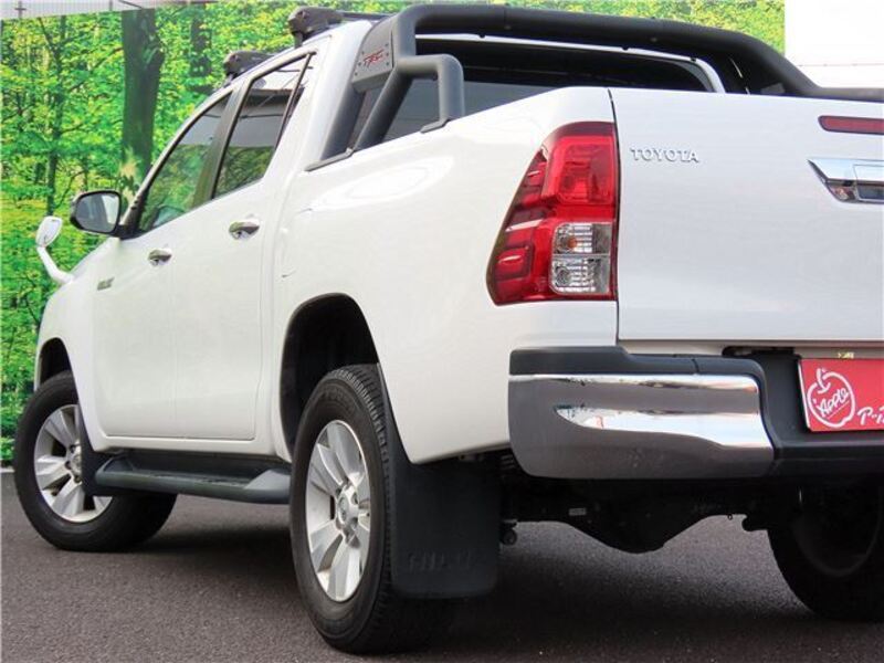 HILUX