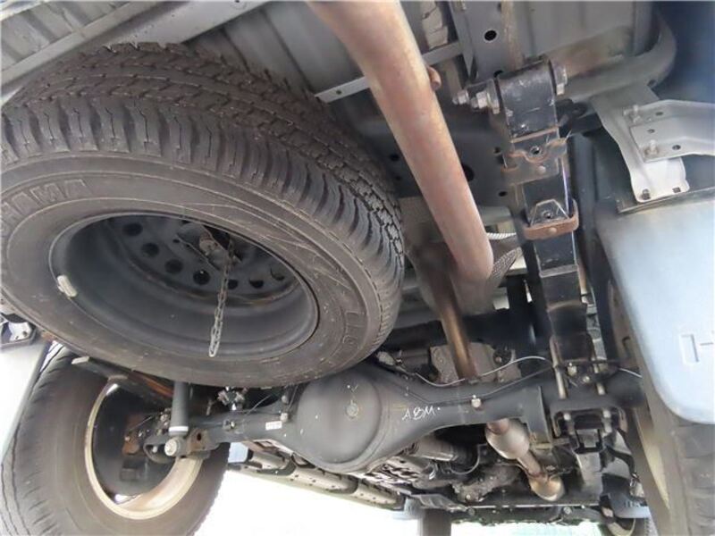 HILUX
