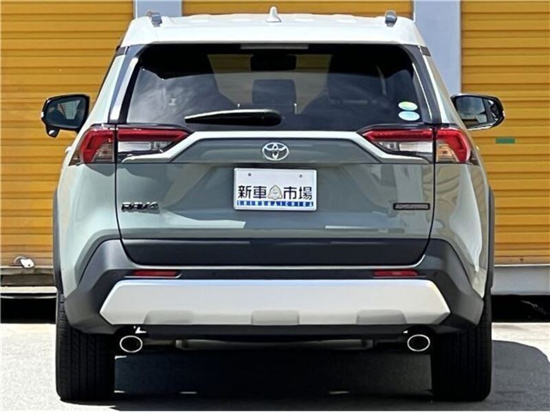 RAV4