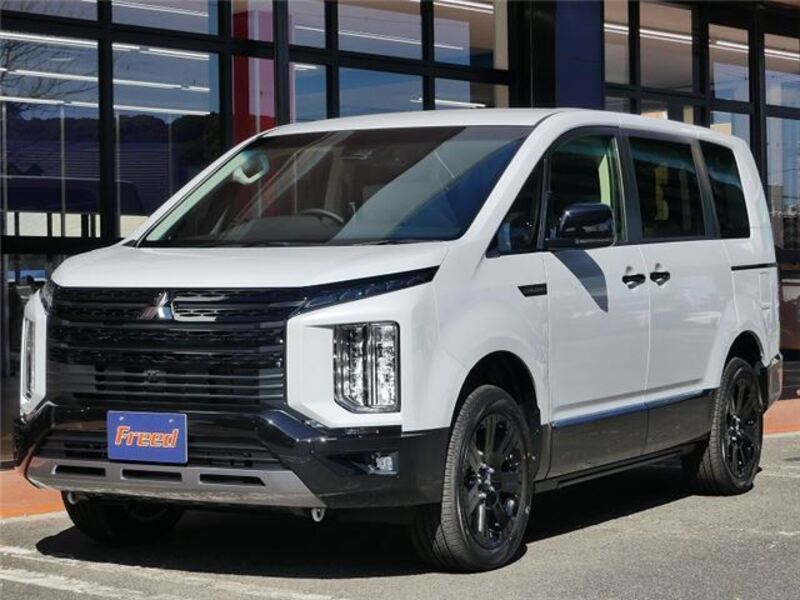 MITSUBISHI DELICA D5