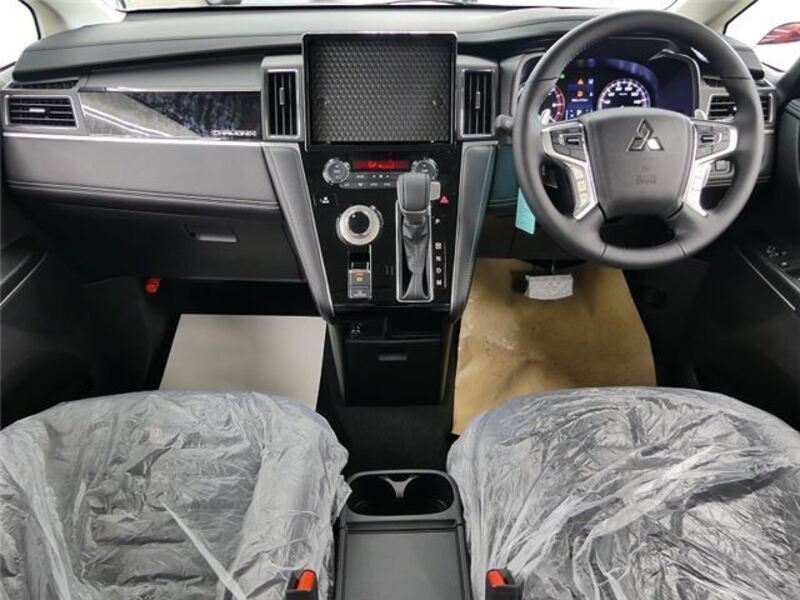 DELICA D5
