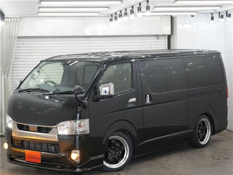 HIACE VAN