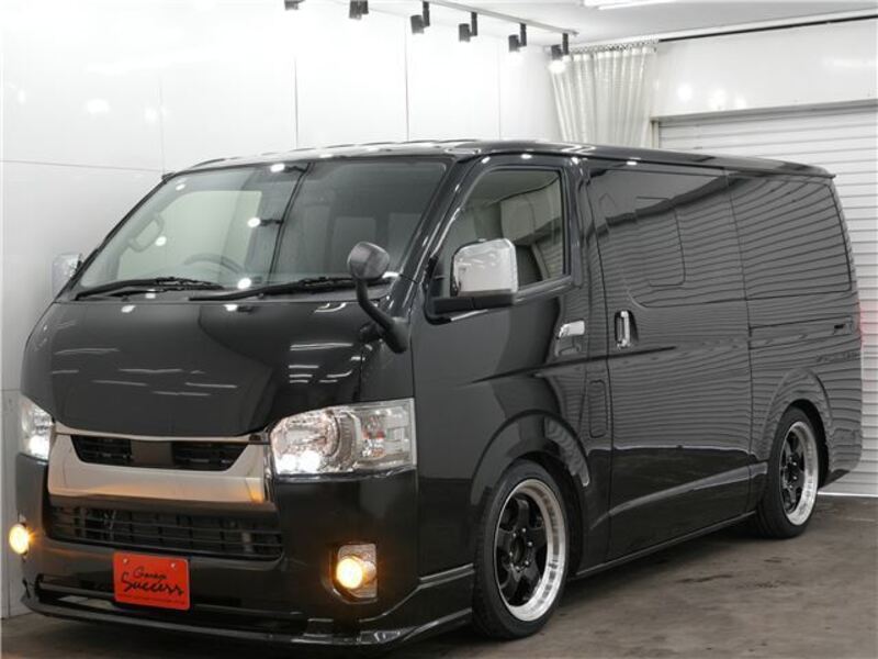 HIACE VAN