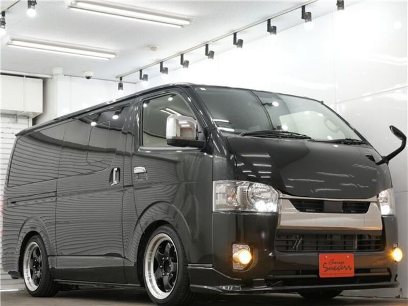 HIACE VAN