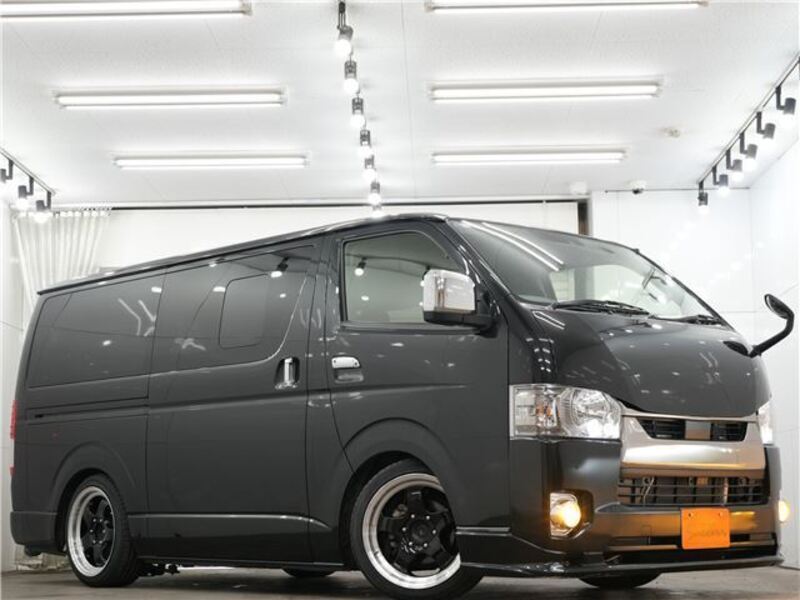 HIACE VAN