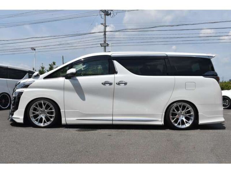VELLFIRE