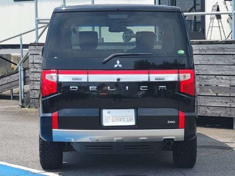 DELICA D5