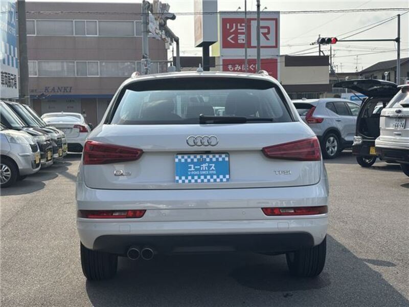 Q3