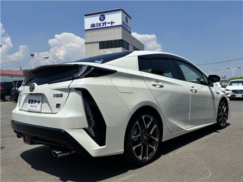 PRIUS PHV