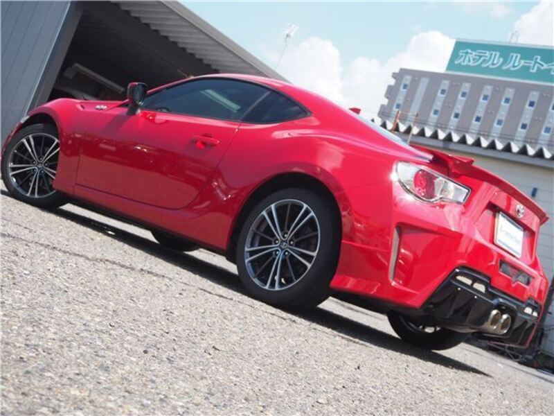 86