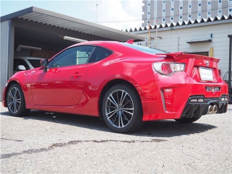 86