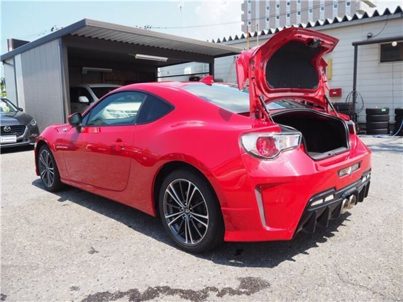 86