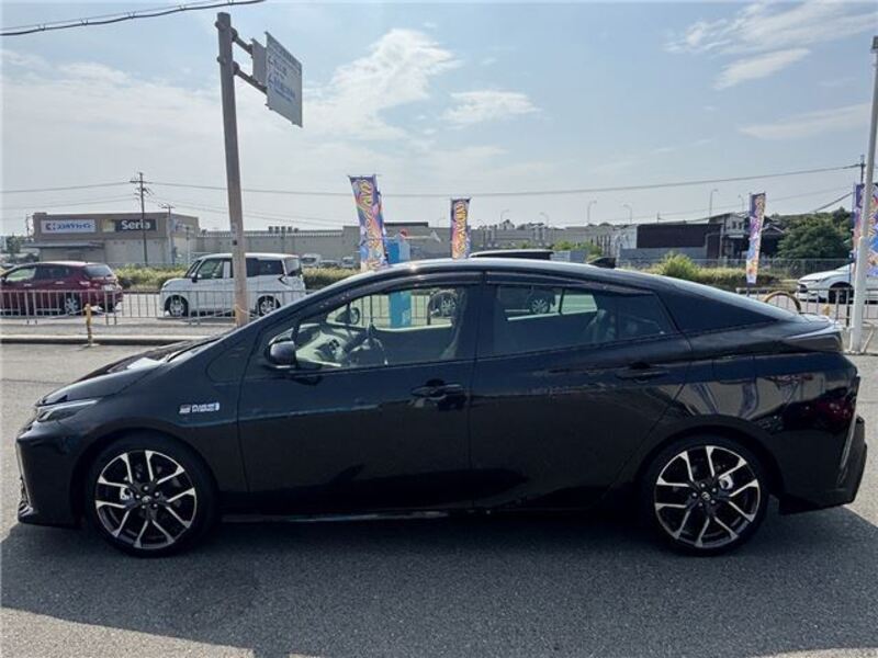 PRIUS PHV